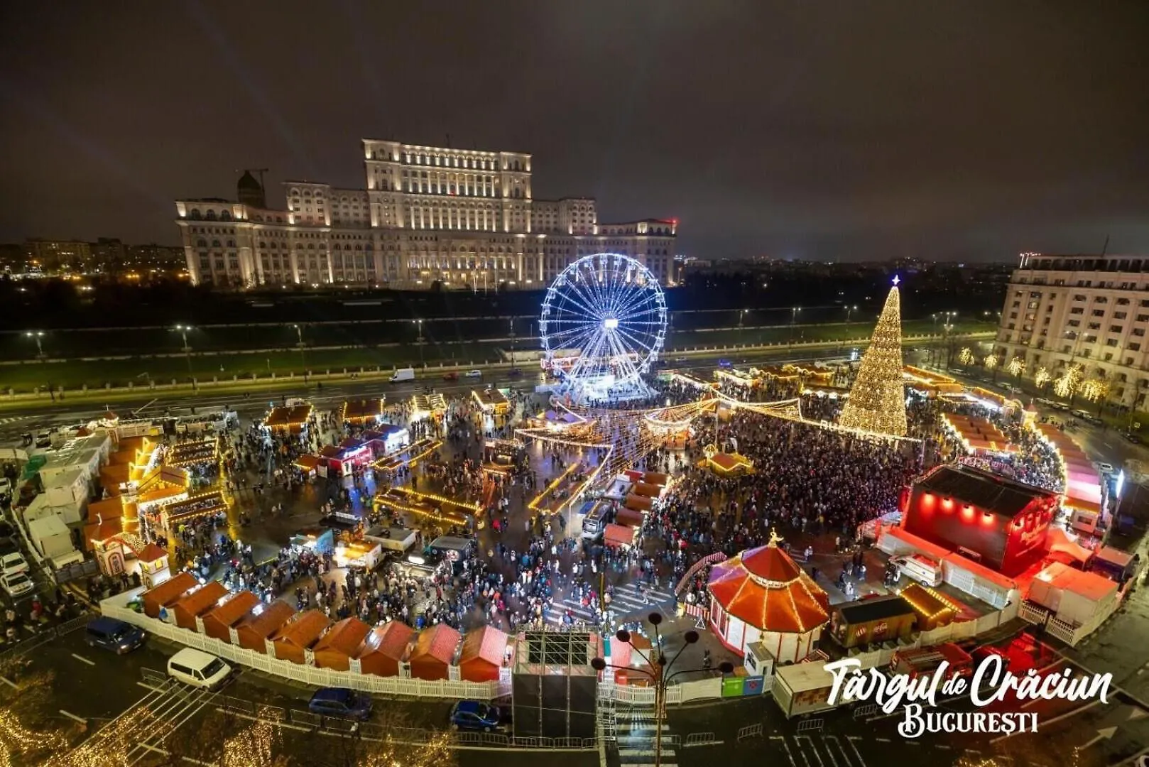 בוקרשט Chic Apartment Piata Constitutiei - View From The Balcony To The Palace Of Parliament
