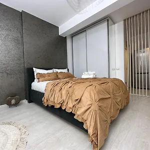 Fundeni House 250c Apartament